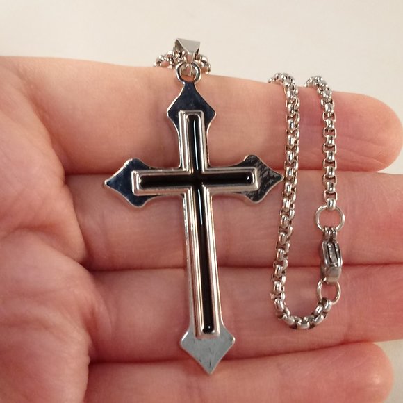 Mens Silver Stainless Steel Black Crucifix Cross Pendant Rolo Chain Necklace 24" - Picture 4 of 4